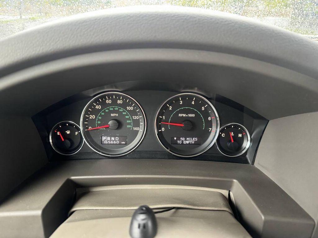 used 2008 Jeep Commander car, priced at $3,000
