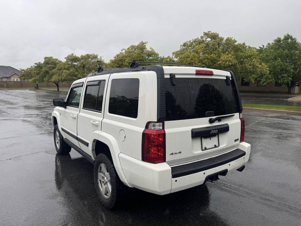 used 2008 Jeep Commander car, priced at $3,000