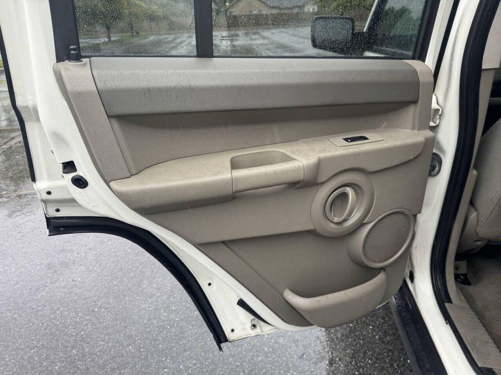 used 2008 Jeep Commander car, priced at $3,000