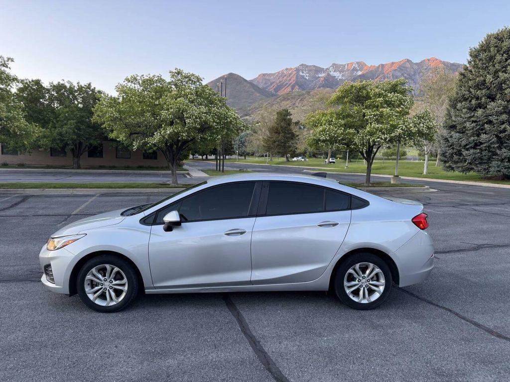 used 2019 Chevrolet Cruze car, priced at $7,000