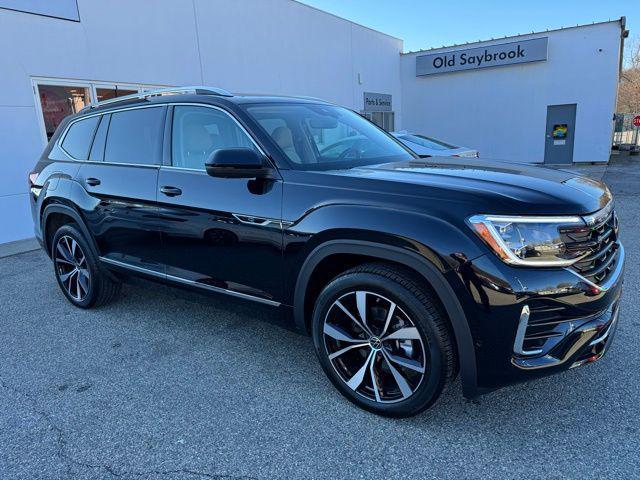 new 2026 Volkswagen Atlas car, priced at $53,655