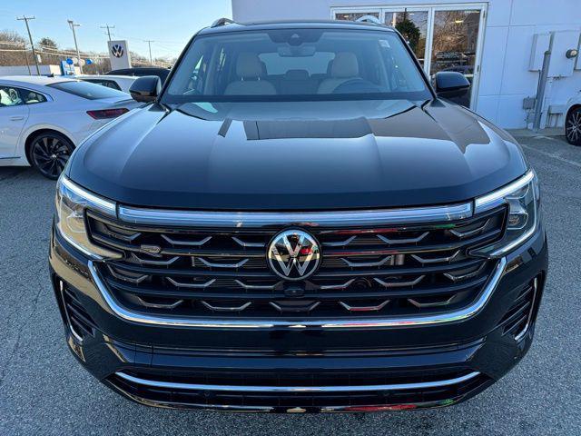 new 2026 Volkswagen Atlas car, priced at $53,655