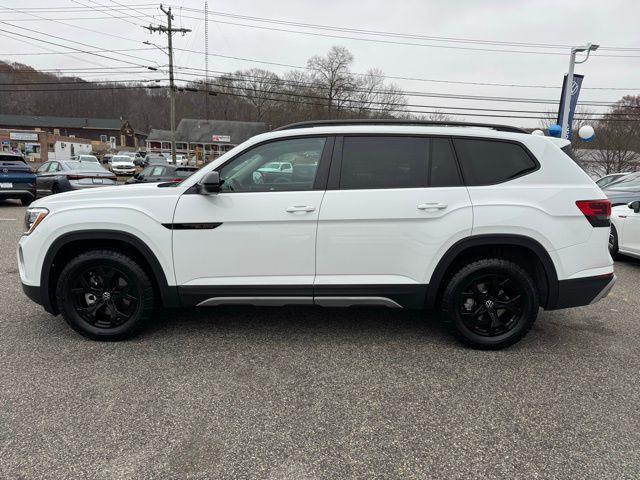 used 2025 Volkswagen Atlas car, priced at $44,646