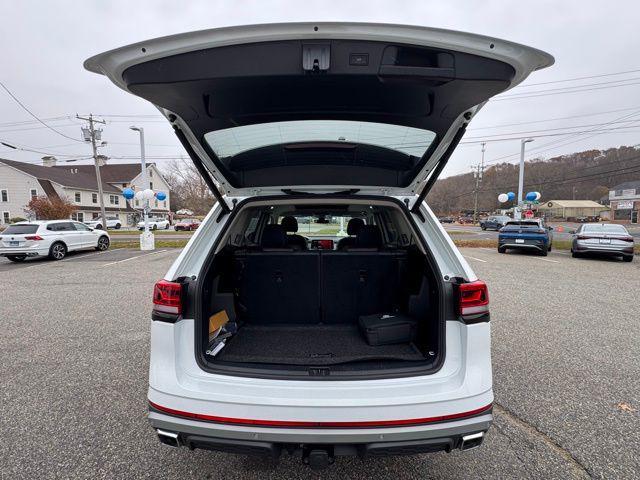 used 2025 Volkswagen Atlas car, priced at $44,646