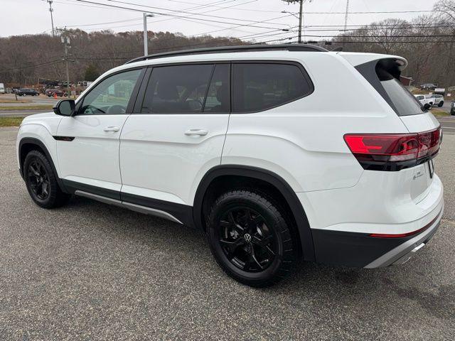 used 2025 Volkswagen Atlas car, priced at $44,646