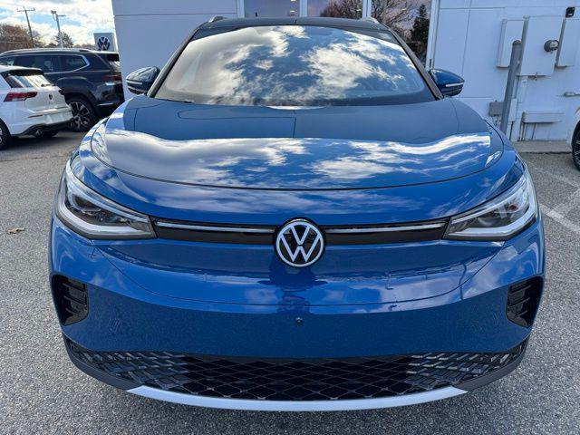 new 2025 Volkswagen ID.4 car, priced at $52,487