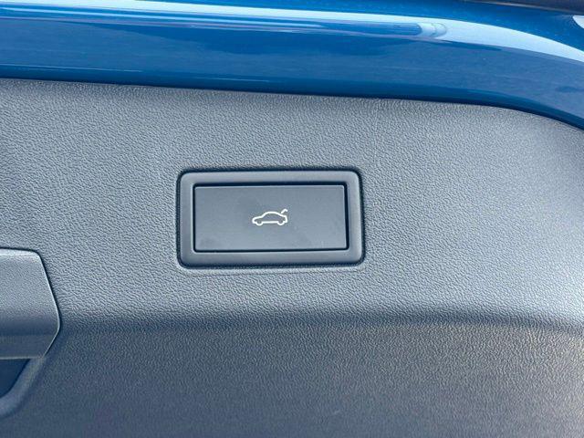 new 2025 Volkswagen ID.4 car, priced at $52,487