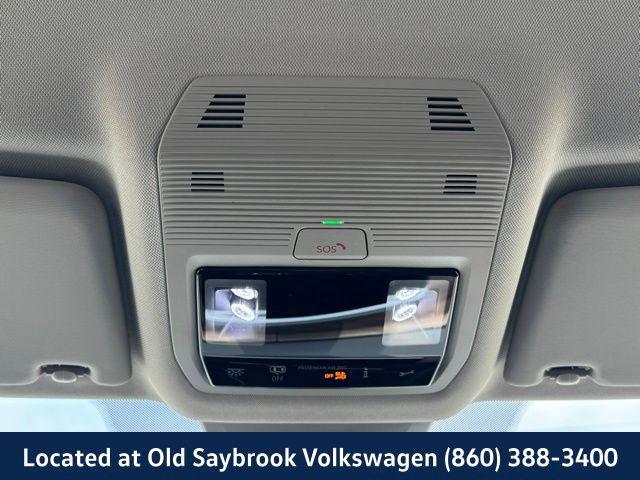 new 2025 Volkswagen Atlas car, priced at $38,058