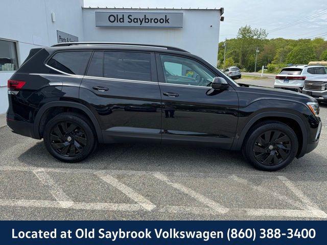 new 2025 Volkswagen Atlas car, priced at $39,950