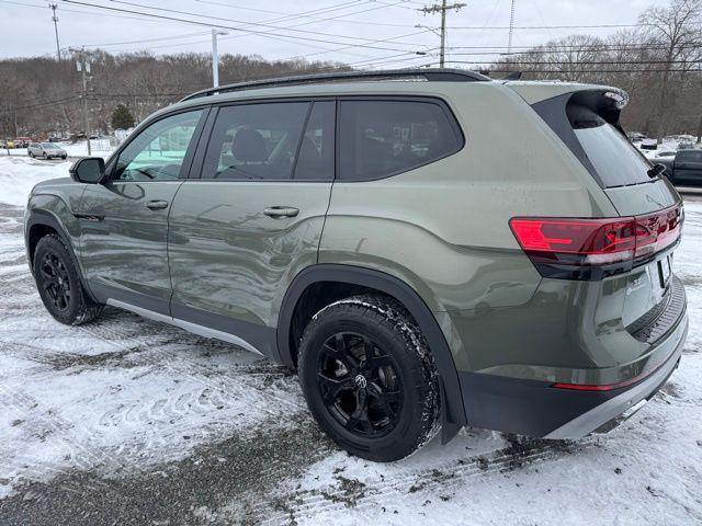 new 2026 Volkswagen Atlas car, priced at $48,090
