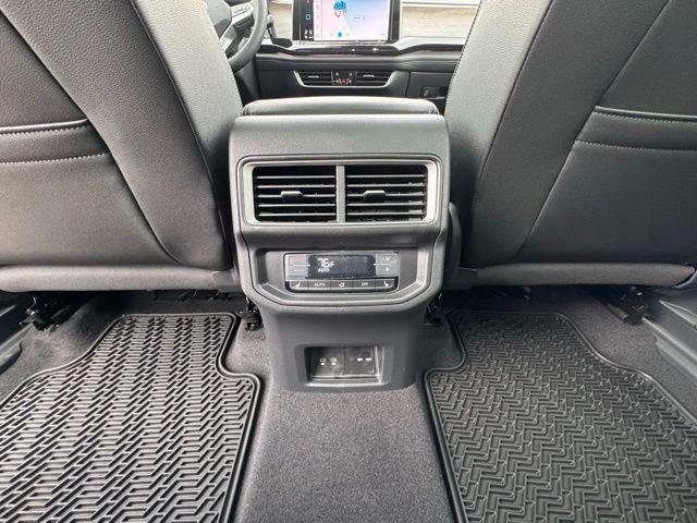 new 2026 Volkswagen Atlas car, priced at $55,433