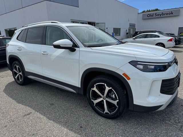 new 2025 Volkswagen Tiguan car, priced at $34,748