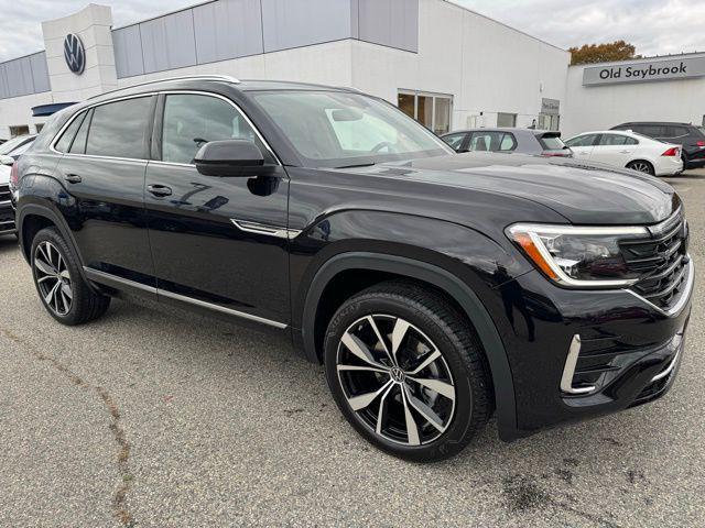 new 2026 Volkswagen Atlas Cross Sport car, priced at $53,738