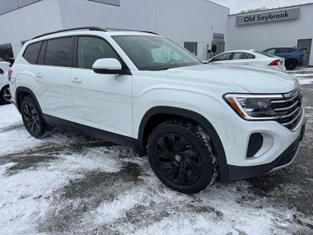 new 2026 Volkswagen Atlas car, priced at $47,175