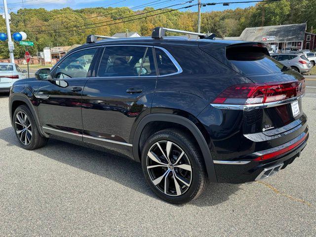 new 2026 Volkswagen Atlas Cross Sport car, priced at $53,981
