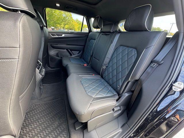 new 2026 Volkswagen Atlas Cross Sport car, priced at $53,981