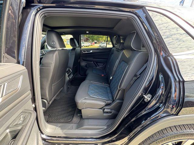 new 2026 Volkswagen Atlas Cross Sport car, priced at $53,981