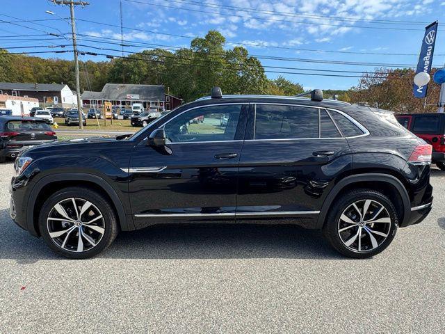 new 2026 Volkswagen Atlas Cross Sport car, priced at $53,981