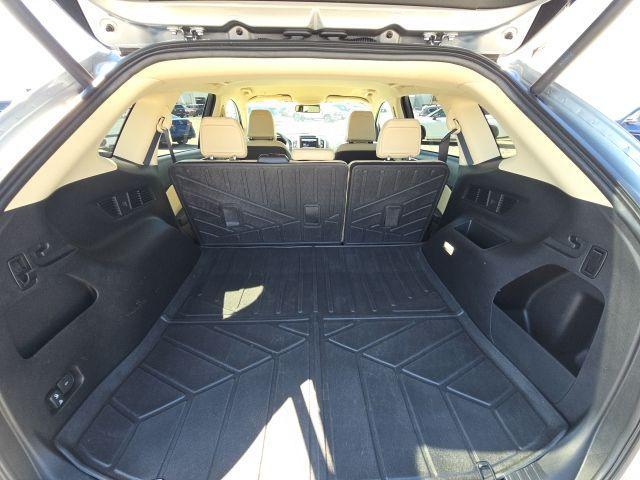 used 2024 Ford Edge car, priced at $25,800