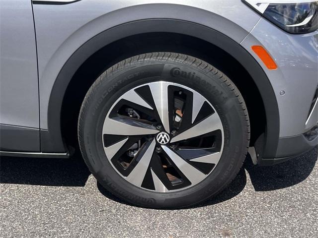 used 2023 Volkswagen ID.4 car, priced at $19,495