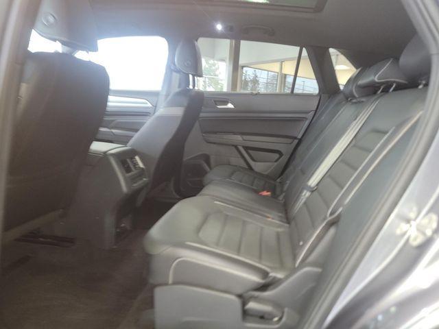 used 2020 Volkswagen Atlas Cross Sport car, priced at $24,995