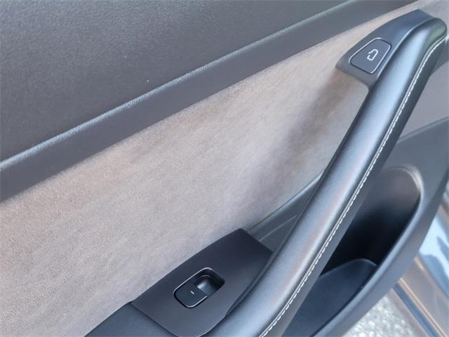 used 2021 Tesla Model 3 car, priced at $17,499