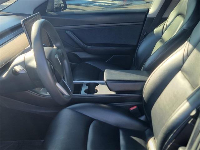 used 2021 Tesla Model 3 car, priced at $17,499