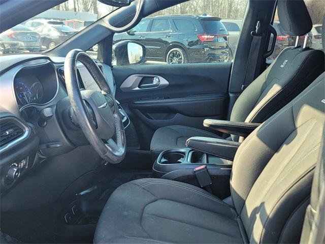 used 2019 Chrysler Pacifica car, priced at $17,895