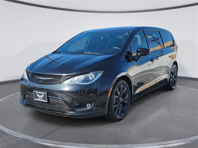 used 2019 Chrysler Pacifica car, priced at $17,895