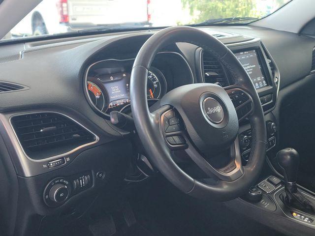 used 2022 Jeep Cherokee car, priced at $21,595