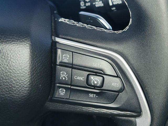 used 2024 Jeep Grand Cherokee L car, priced at $30,995