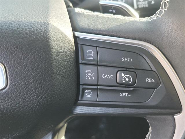 used 2023 Jeep Grand Cherokee car, priced at $29,495