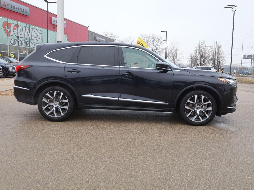used 2023 Acura MDX car, priced at $33,777