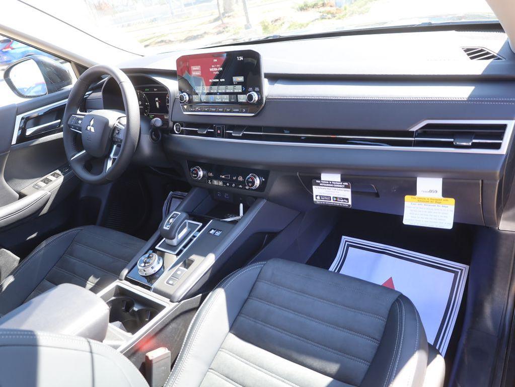 new 2025 Mitsubishi Outlander PHEV car, priced at $39,860