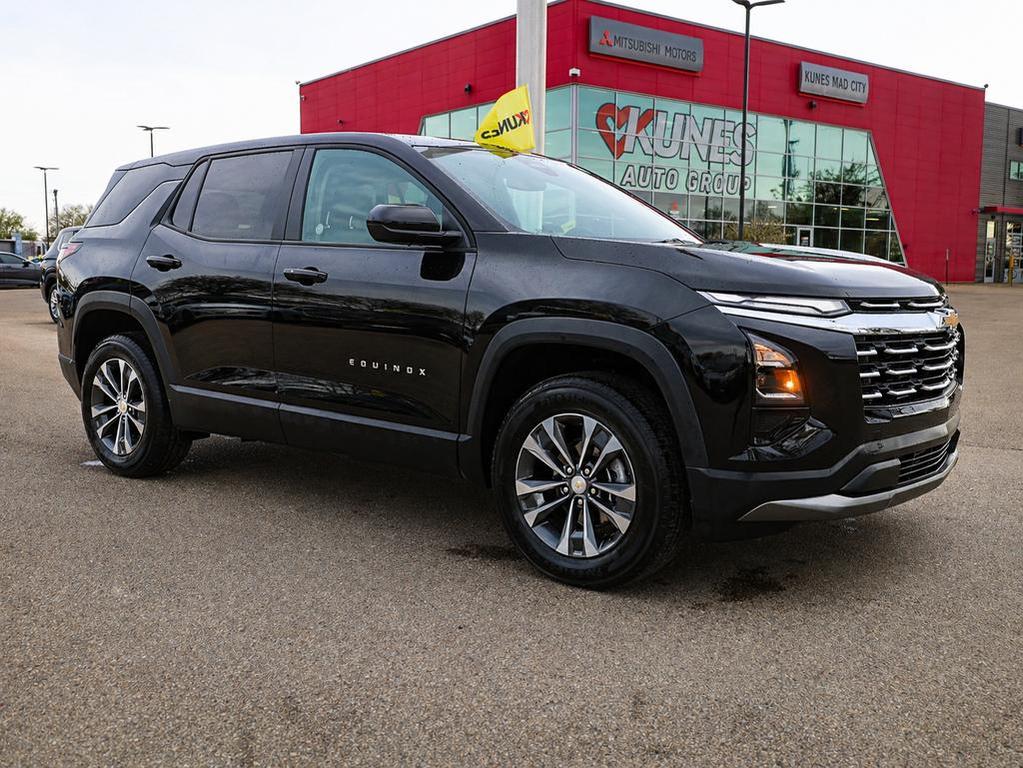 used 2026 Chevrolet Equinox car, priced at $28,114