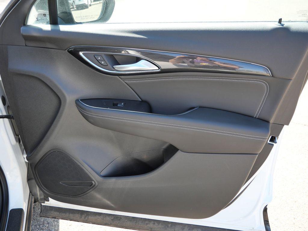 used 2022 Buick Envision car, priced at $24,114