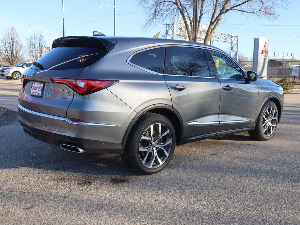 used 2024 Acura MDX car, priced at $37,277