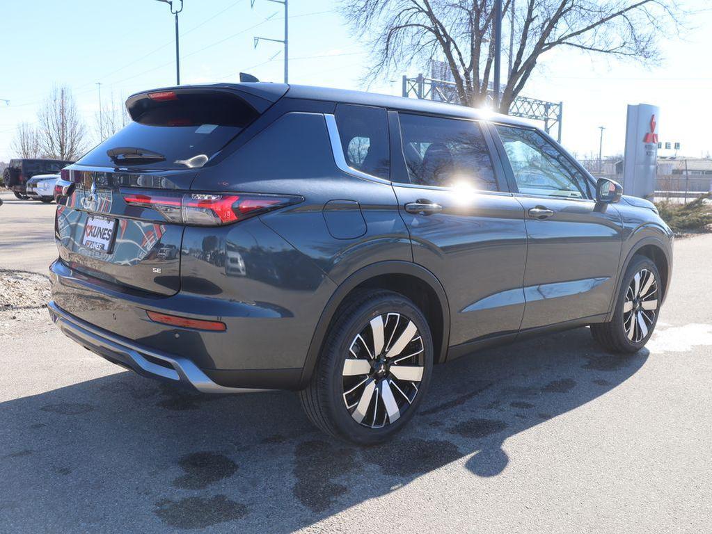 new 2026 Mitsubishi Outlander car, priced at $34,875