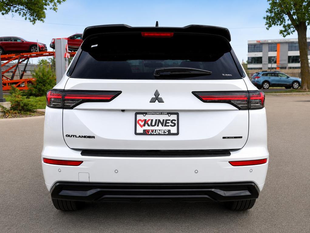 new 2026 Mitsubishi Outlander car, priced at $43,372