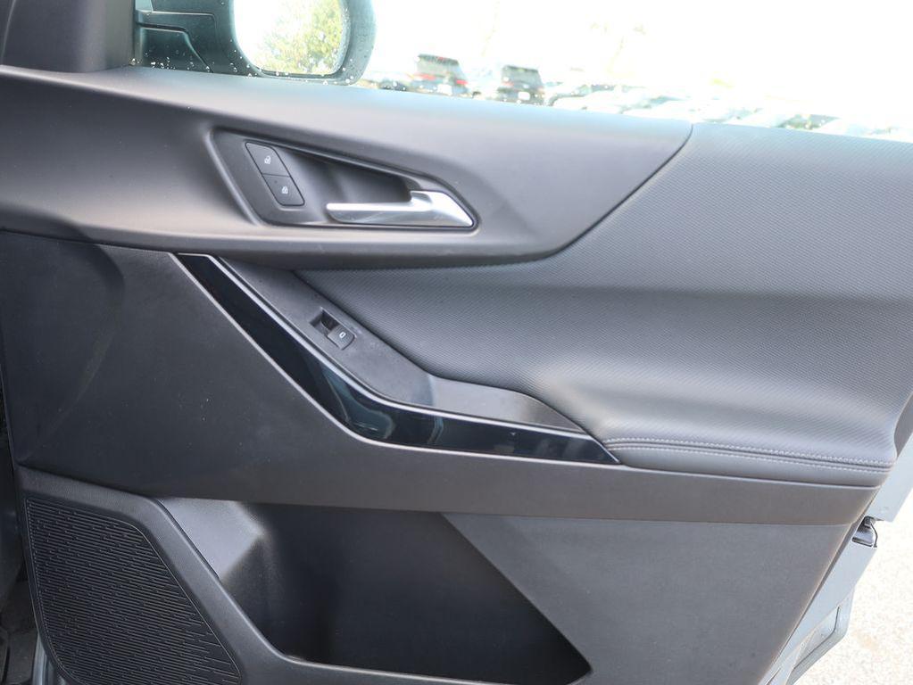 used 2026 Chevrolet Equinox car, priced at $31,014