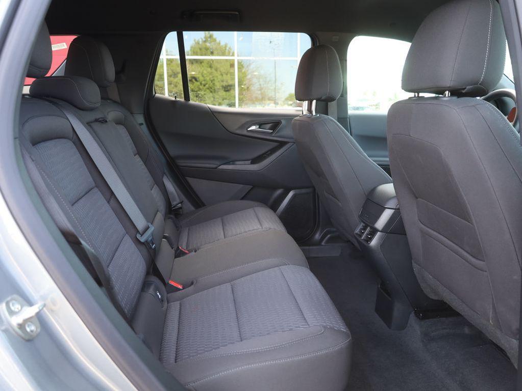used 2026 Chevrolet Equinox car, priced at $31,014