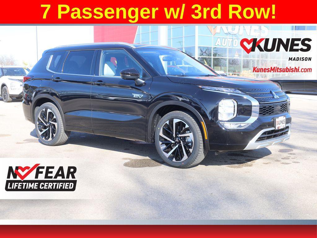 new 2025 Mitsubishi Outlander PHEV car, priced at $44,810