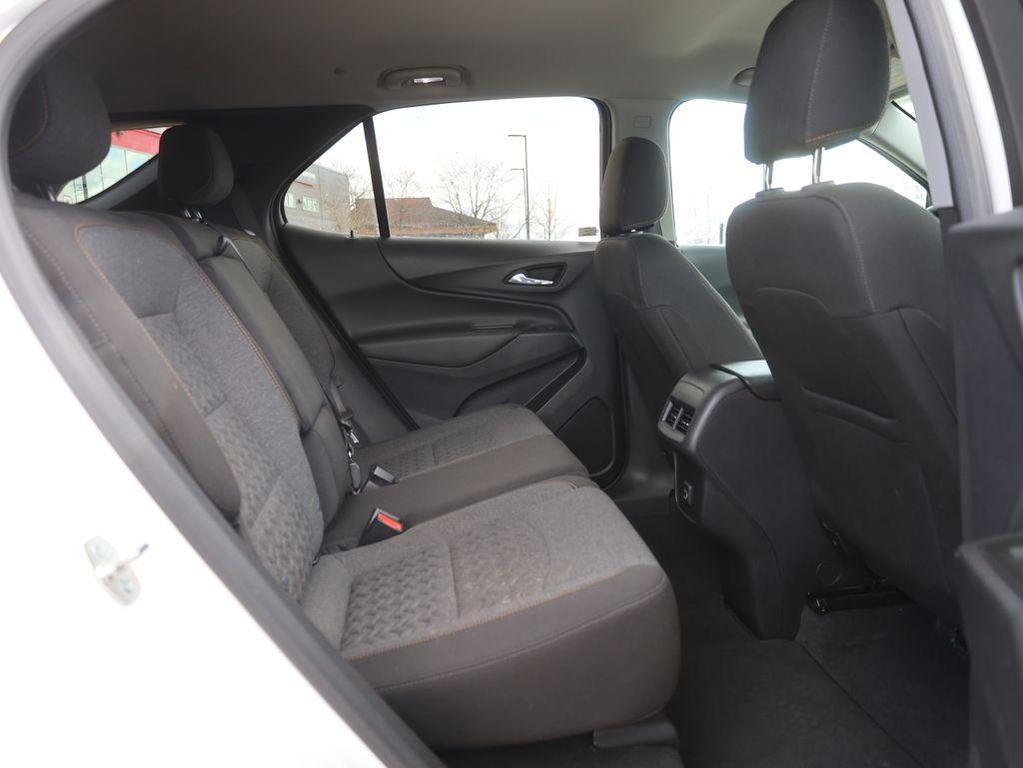 used 2024 Chevrolet Equinox car, priced at $22,914