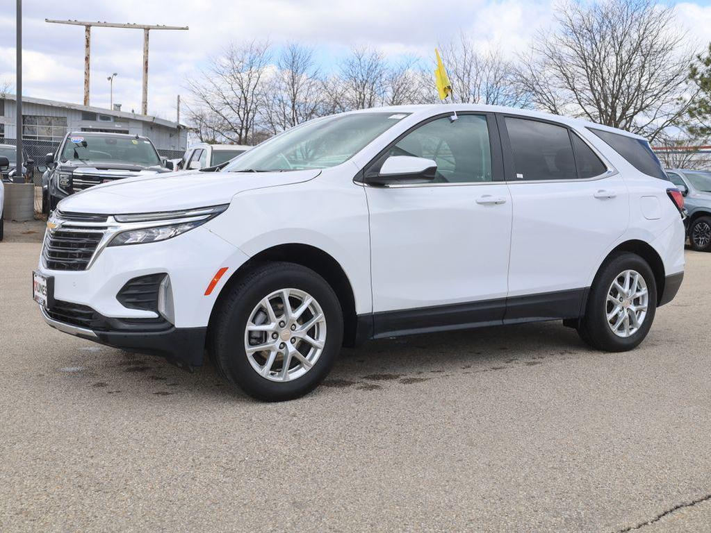 used 2024 Chevrolet Equinox car, priced at $22,914