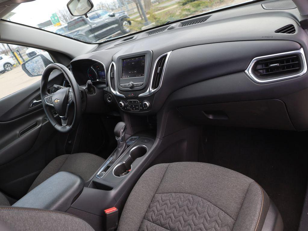 used 2024 Chevrolet Equinox car, priced at $22,914