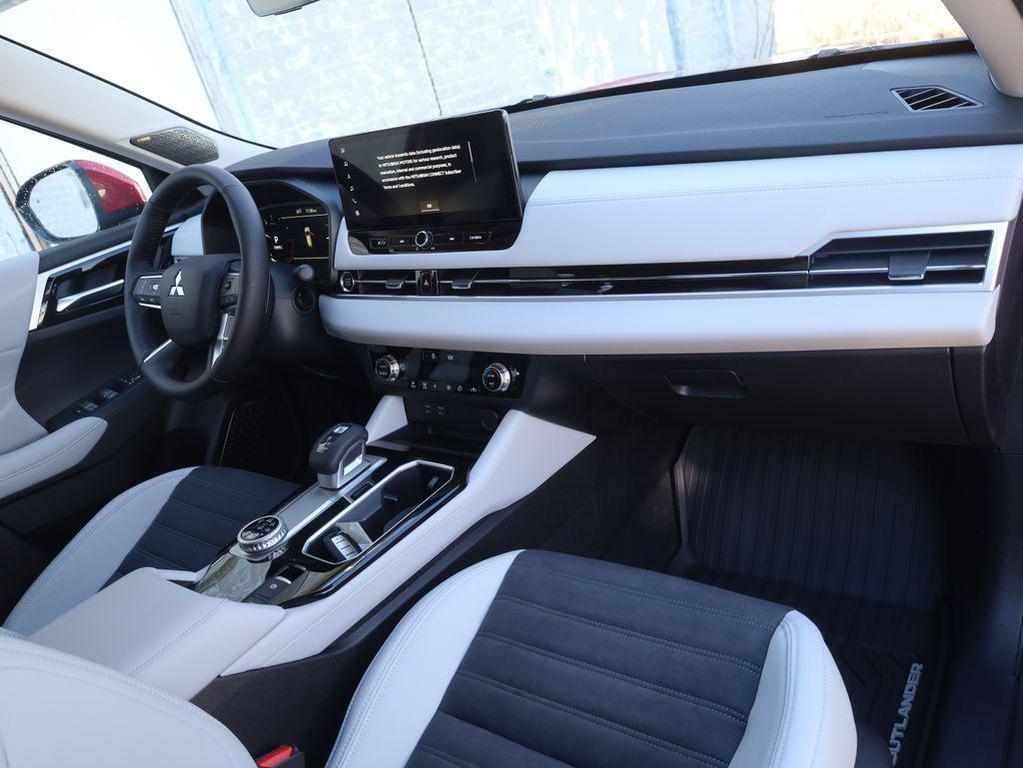 new 2026 Mitsubishi Outlander car, priced at $38,920