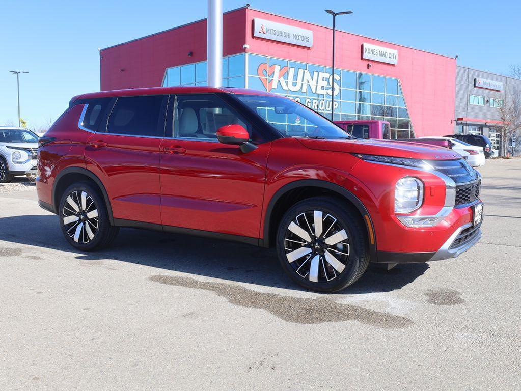 new 2026 Mitsubishi Outlander car, priced at $38,920