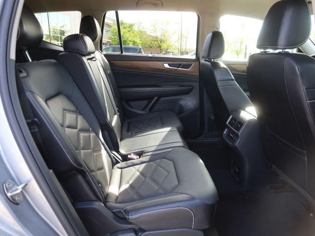 used 2024 Volkswagen Atlas car, priced at $28,114