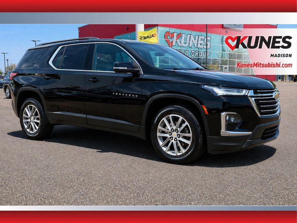 used 2023 Chevrolet Traverse car, priced at $28,614