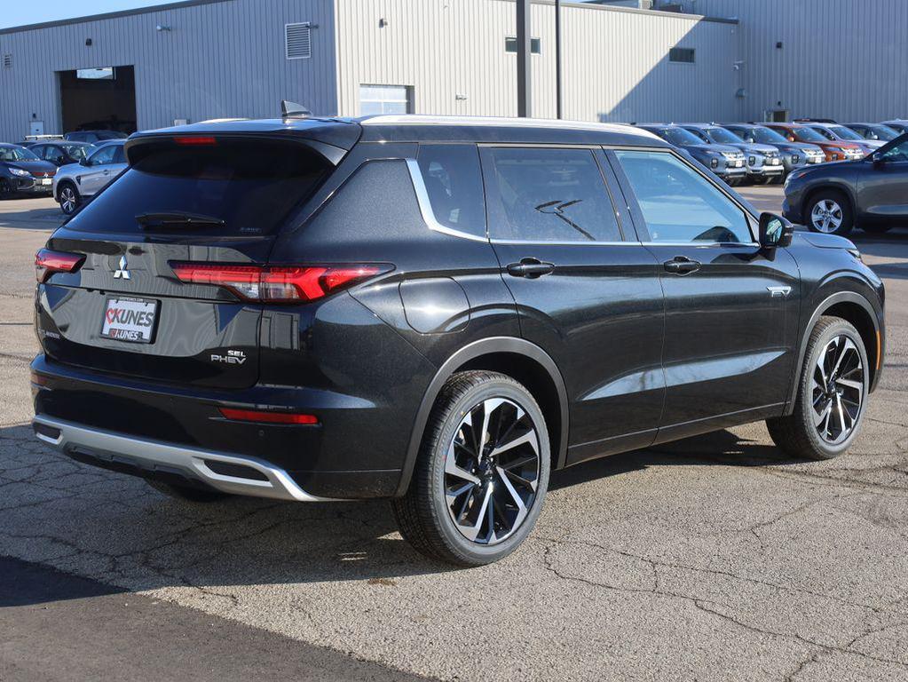 new 2025 Mitsubishi Outlander PHEV car, priced at $45,160